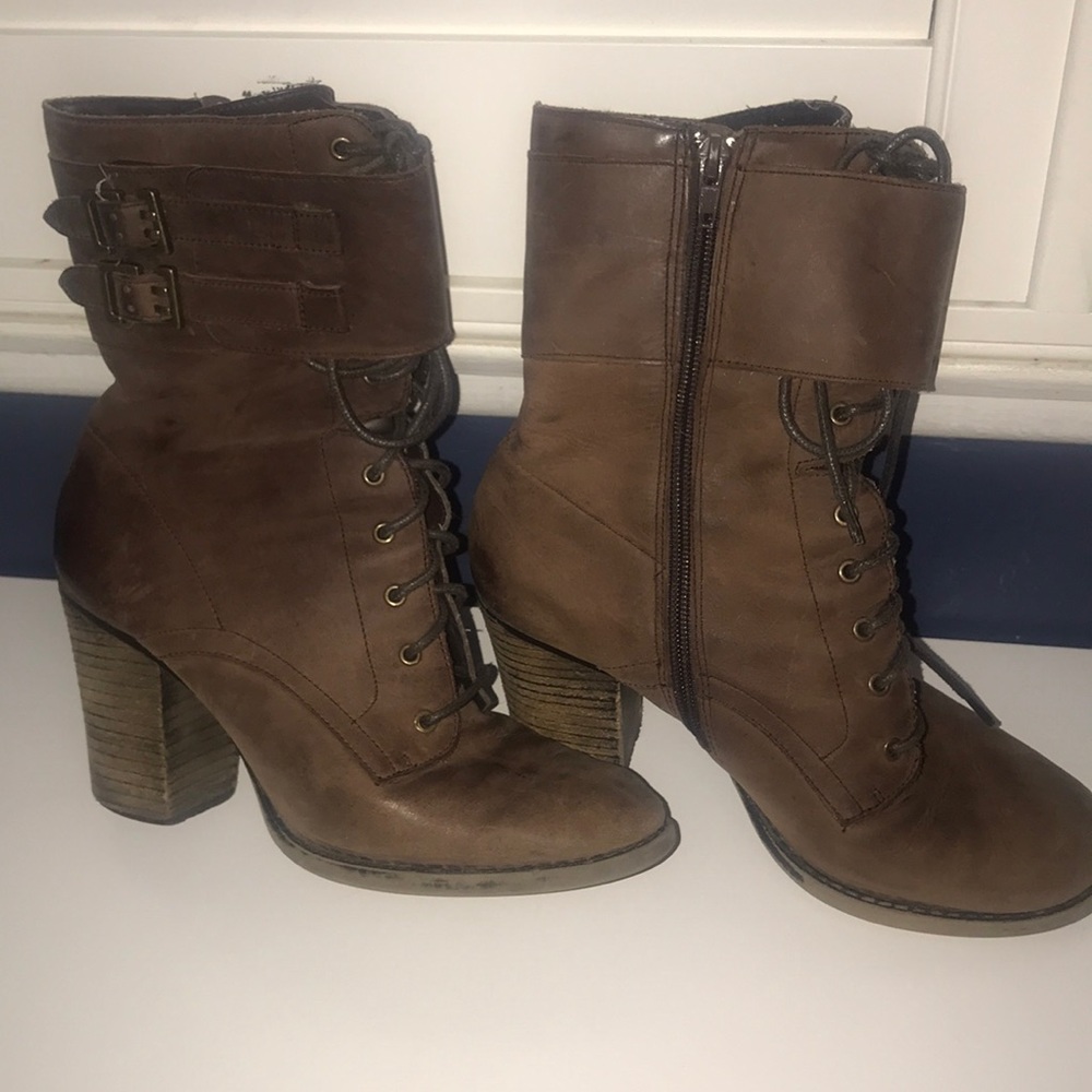 Boots!
